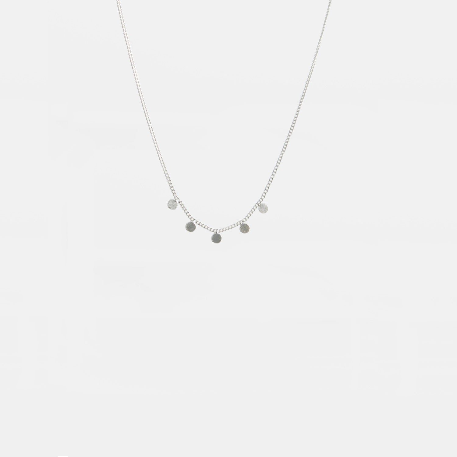 Ketting 5 tiny dots zilver